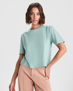 Camiseta Dominica CA6687 Mujer Blanco personalizable con bordado, serigrafia y DTF | LogoLider